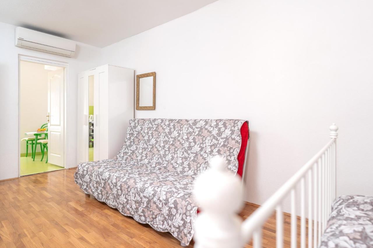 Harbourside Guesthouse Mandina - Zf Hvar Đảo Hvar Ngoại thất bức ảnh